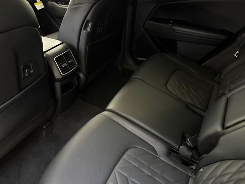 Used 2023 Kia Sportage X-Line w/ X-Line Premium Package AWD/4WD image 31
