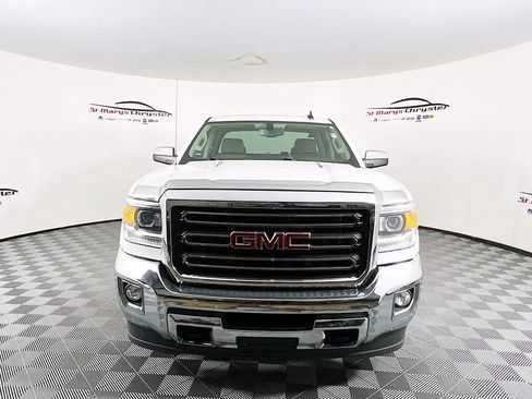Used 2016 GMC Sierra 2500 SLT w/ Suspension Package, Off-Road image 3