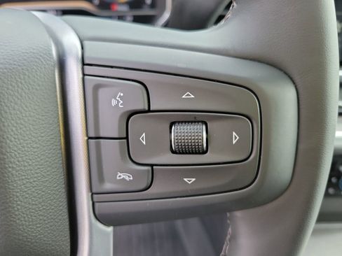 New 2025 GMC Sierra 3500 SLT w/ SLT Convenience Package AWD/4WD image 29