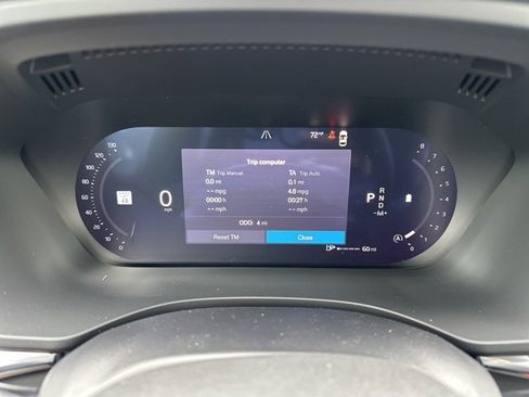 New 2026 Volvo XC60 B5 Plus w/ Climate Package image 17