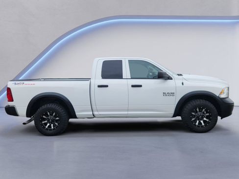 Used 2015 RAM 1500 Tradesman w/ Popular Equipment Group AWD/4WD image 2