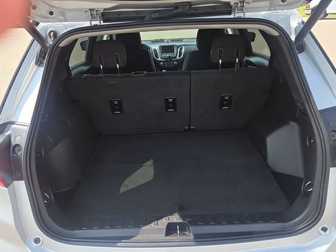 Used 2019 Chevrolet Equinox LT AWD/4WD image 6