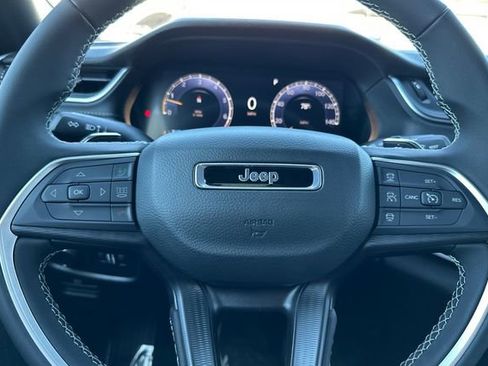 New 2025 Jeep Grand Cherokee Laredo w/ MOPAR Finishing Package image 22