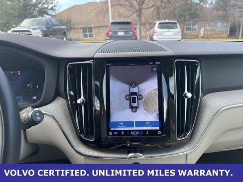 Certified 2023 Volvo XC60 B5 Plus w/ Climate Package image 25