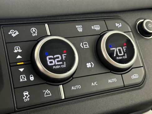 Certified 2025 Land Rover Defender 110 S image 21