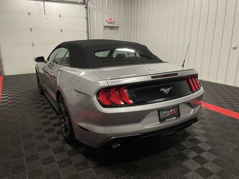 Used 2021 Ford Mustang Premium image 17