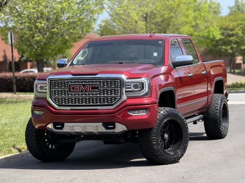 Used 2018 GMC Sierra 1500 Denali w/ Denali Ultimate Package image 1