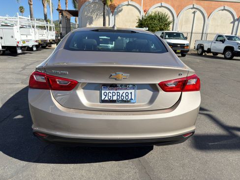 Used 2023 Chevrolet Malibu LT FWD image 7