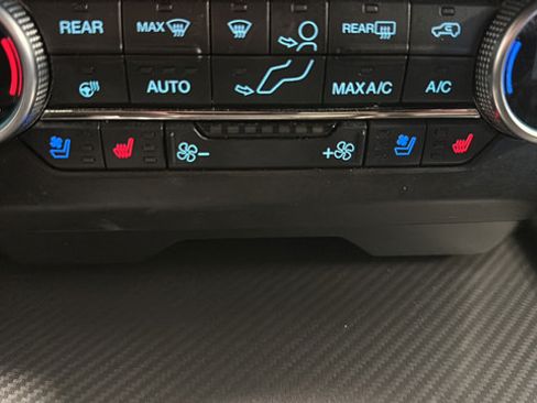 Used 2021 Ford Expedition Max Limited AWD/4WD image 30