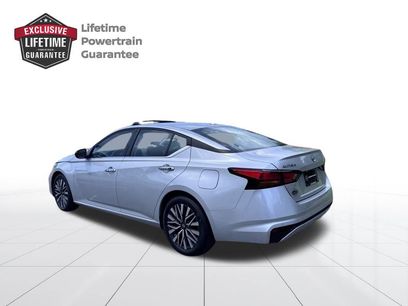 Used 2024 Nissan Altima 2.5 SV