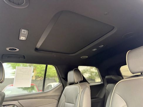 Used 2023 Chevrolet Traverse Premier w/ Redline Edition FWD image 22