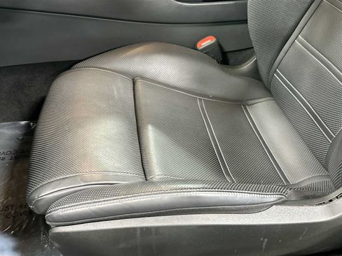 Used 2022 Mercedes-Benz SL 55 AMG 4MATIC w/ Driver Assistance Package image 20