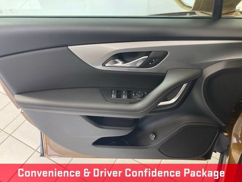 Used 2019 Chevrolet Blazer LT AWD/4WD image 12