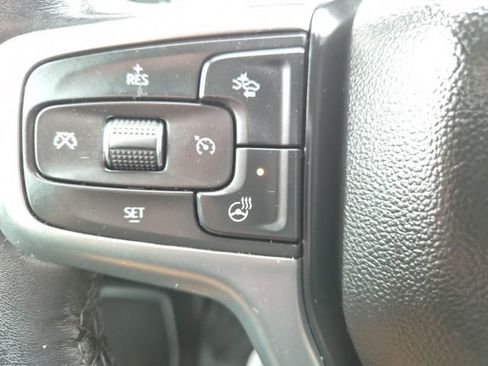 Used 2022 Chevrolet Silverado 1500 LT image 20