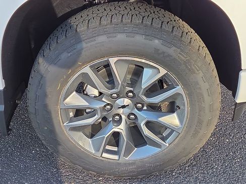 New 2026 Chevrolet Silverado 1500 RST w/ Z71 Off-Road Package image 6