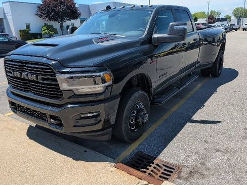 Used 2024 RAM 3500 Laramie w/ Night Edition AWD/4WD image 1
