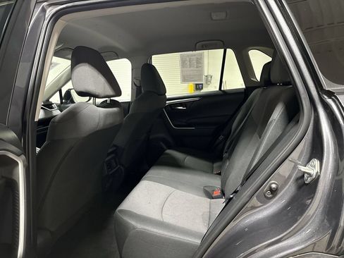 Used 2024 Toyota RAV4 XLE FWD image 22