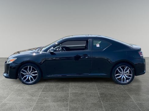 Used 2015 Scion tC FWD image 2