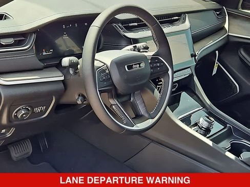 New 2026 Jeep Grand Cherokee L Limited AWD/4WD image 10