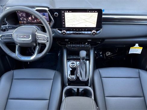 New 2025 GMC Canyon Elevation w/ Convenience Package image 15