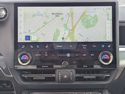 Used 2024 Lexus GX 550 w/ Accessory Package (2T) AWD/4WD image 14