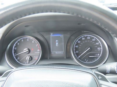 Used 2024 Toyota Camry SE FWD image 25