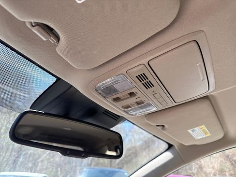 Used 2022 Honda CR-V EX-L image 26