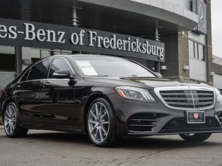 Used 2018 Mercedes-Benz S 560 4MATIC Sedan video 1