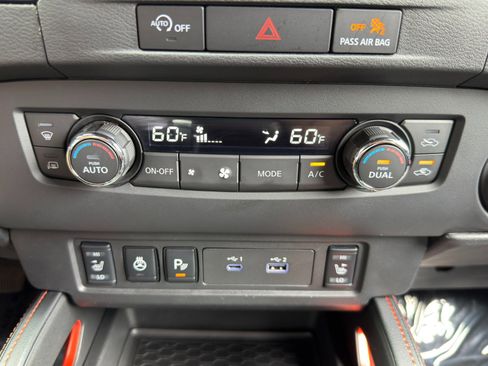 Used 2024 Nissan Frontier PRO-4X w/ Pro Convenience Package AWD/4WD image 27