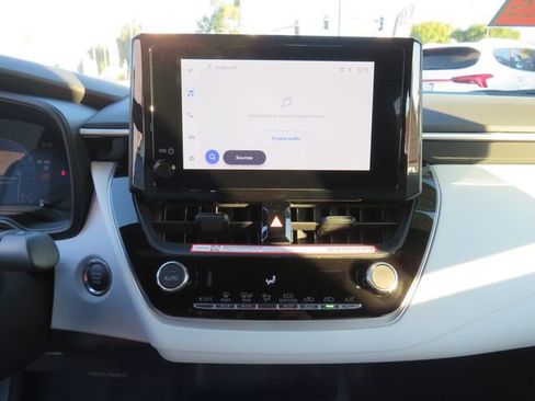 Certified 2026 Toyota Corolla SE image 25