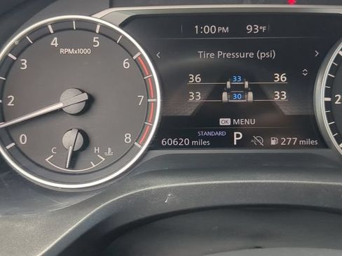 Used 2024 Nissan Rogue SV FWD image 34