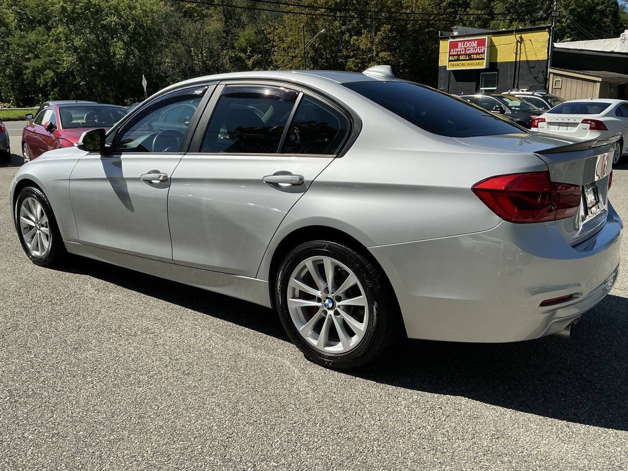 Used 2018 BMW 320i xDrive Sedan AWD/4WD image 9