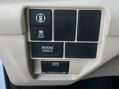 Used 2024 Acura RDX SH-AWD image 24