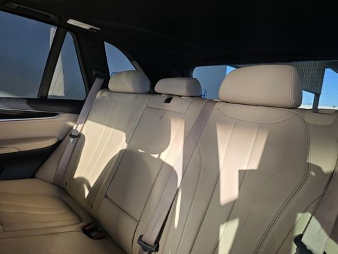 Used 2018 BMW X5 xDrive40e image 16