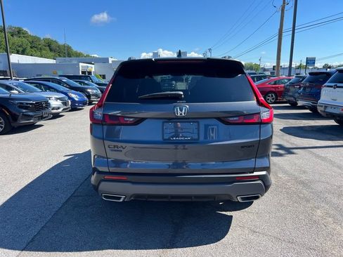 Used 2026 Honda CR-V Sport image 4