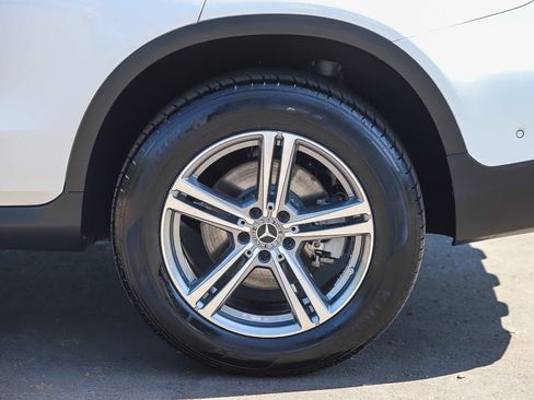 Used 2021 Mercedes-Benz GLC 300 image 12