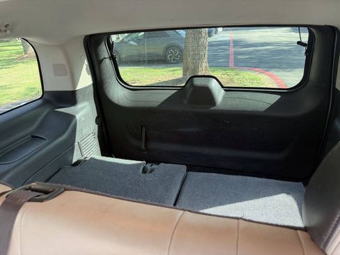 Used 2012 Chevrolet Tahoe LS RWD image 24