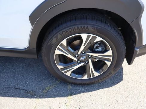 Certified 2025 Subaru Crosstrek 2.5i Premium AWD/4WD image 41