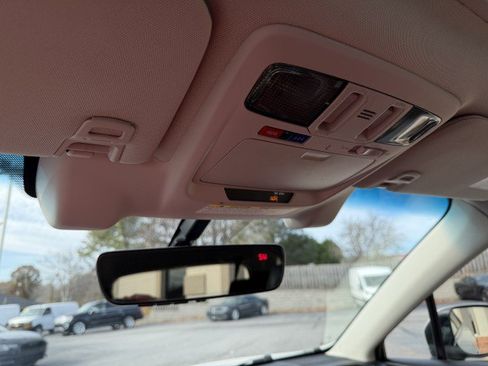 Used 2019 Subaru Outback 3.6R Limited w/ Popular Package #2 image 13