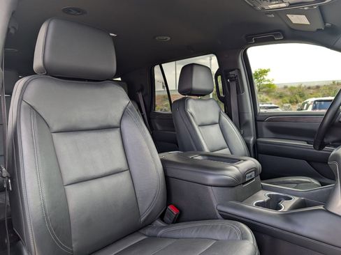 Used 2021 Chevrolet Tahoe LT w/ Luxury Package AWD/4WD image 26