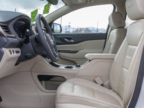 Certified 2023 GMC Acadia Denali w/ Denali Technology Package image 6