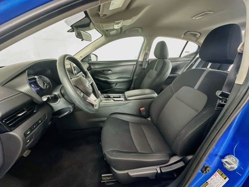 Used 2023 Nissan Sentra SV FWD image 13