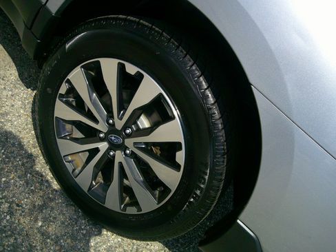 Used 2016 Subaru Outback 2.5i Limited image 8