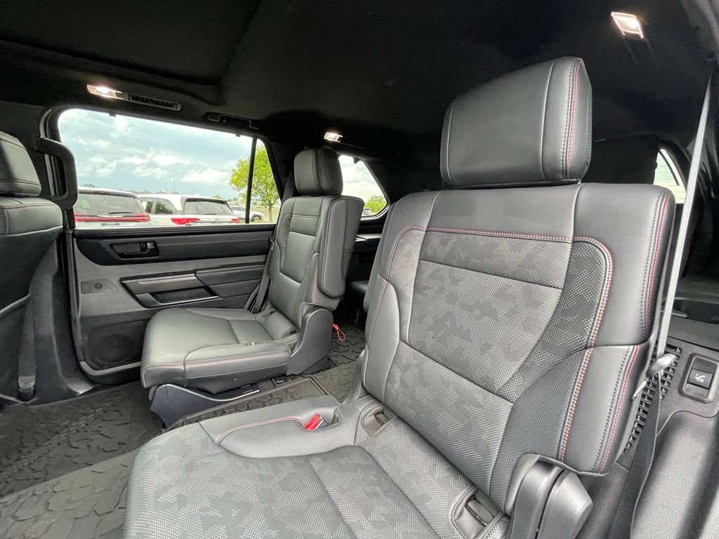 Used 2025 Toyota Sequoia TRD Pro AWD/4WD image 26