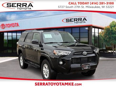 Used 2024 Toyota 4Runner SR5 image 1