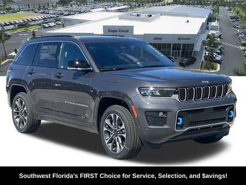 New 2025 Jeep Grand Cherokee Overland image 2
