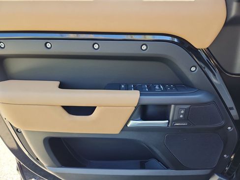 New 2026 Land Rover Defender 110 S AWD/4WD image 22