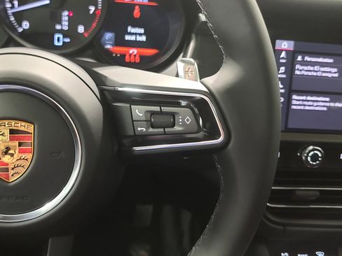 New 2026 Porsche Macan GTS image 18