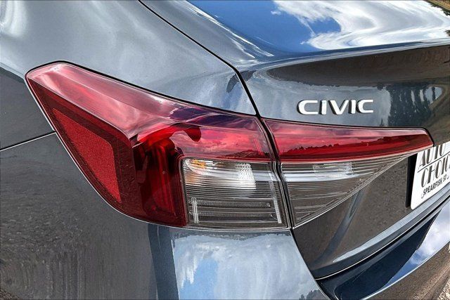 Used 2025 Honda Civic Sport image 23
