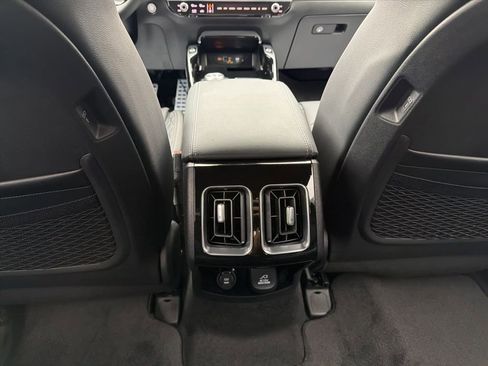 New 2026 Kia Sorento SX Prestige AWD/4WD image 24